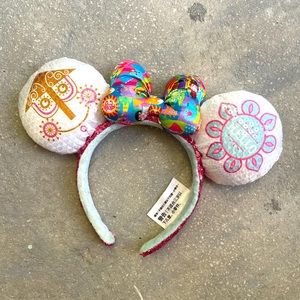 Disney “It’s a Small World” Ears